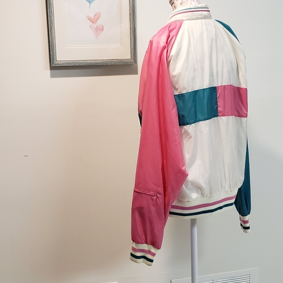 Lamode Windbreaker Jacket - Picture 2 of 5